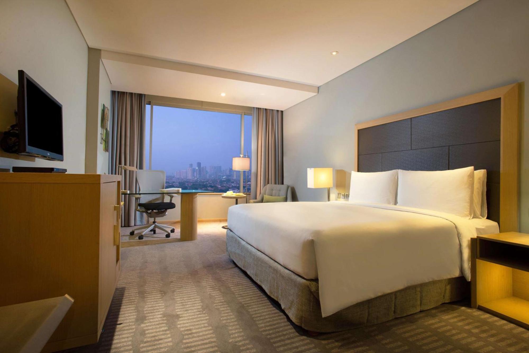 Doubletree By Hilton Jakarta Kemayoran Экстерьер фото