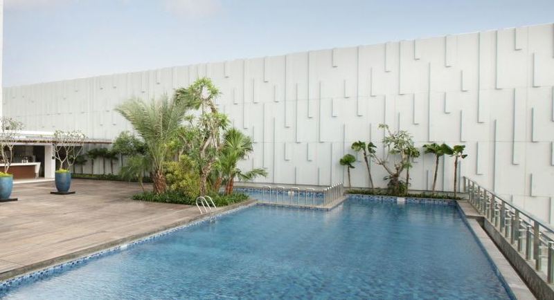 Doubletree By Hilton Jakarta Kemayoran Экстерьер фото
