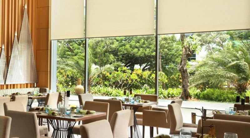 Doubletree By Hilton Jakarta Kemayoran Экстерьер фото